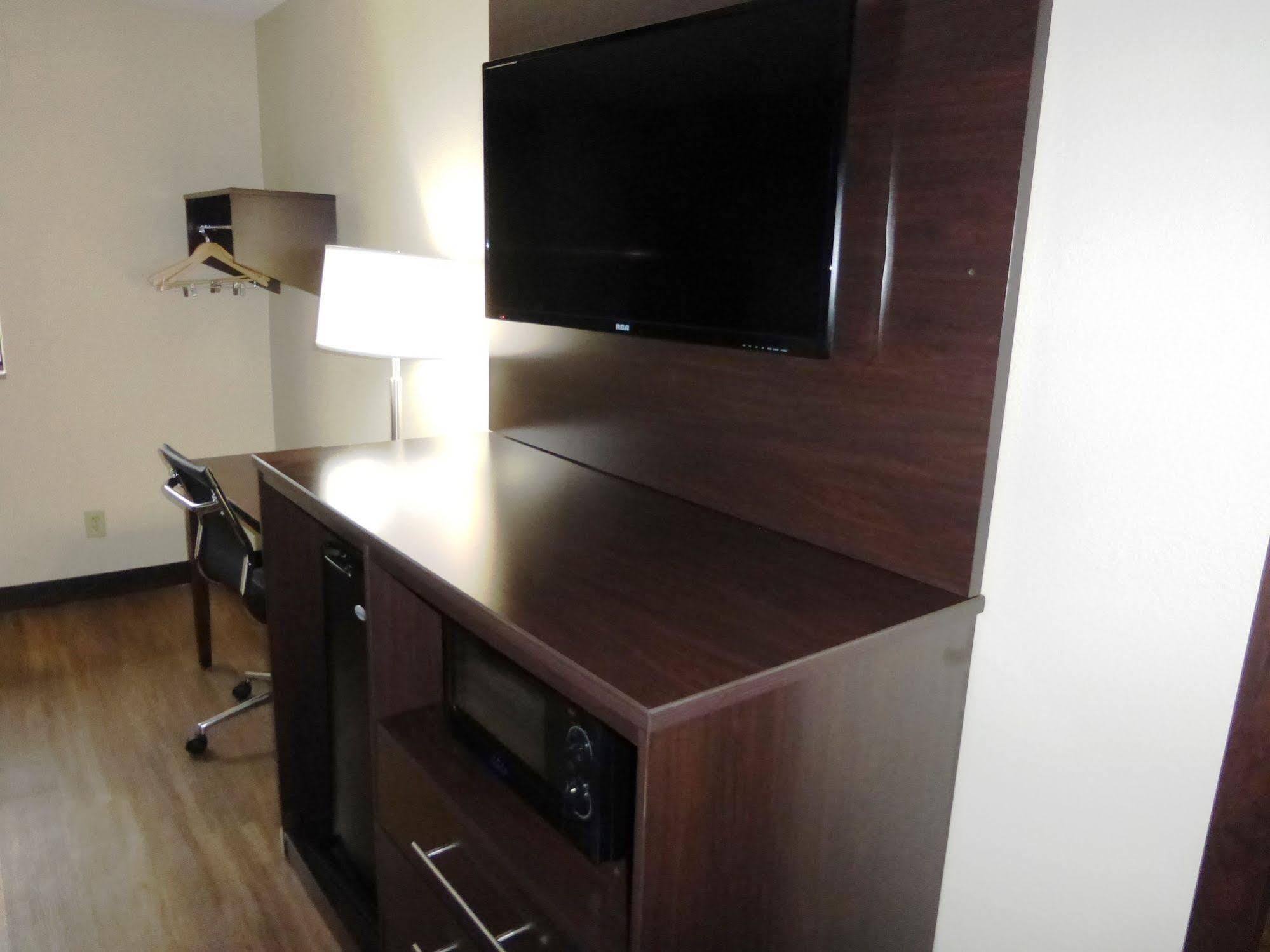 Red Roof Inn Bristol Ngoại thất bức ảnh